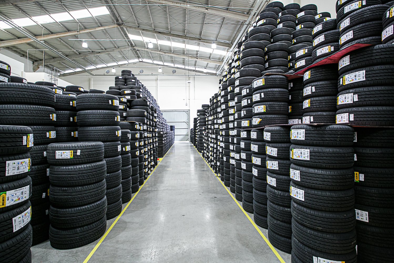Visita na Imports